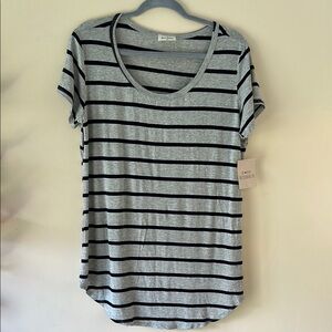 Free Kisses Gray Relaxed Fit Striped Tee